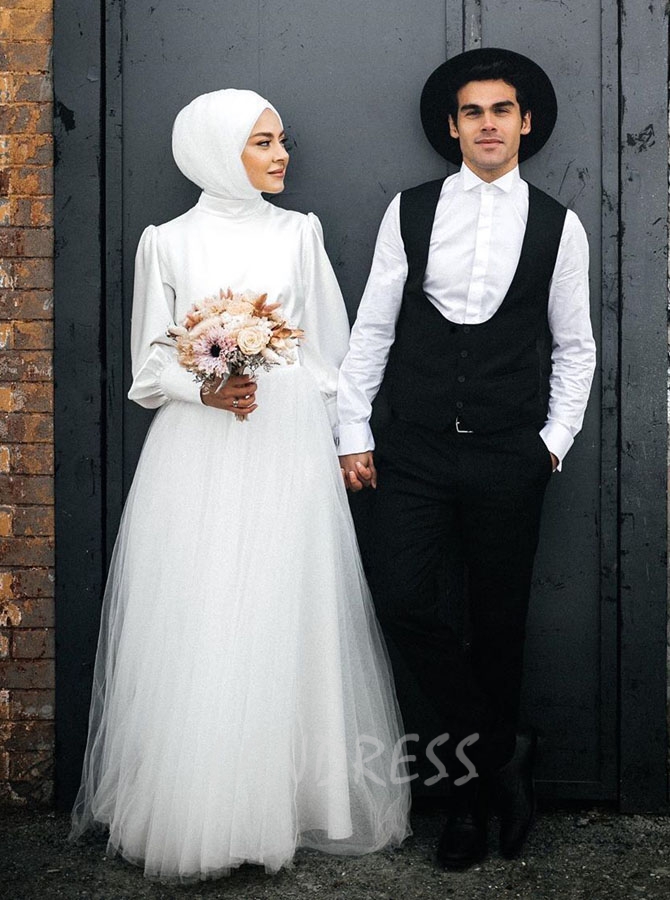 The Bride Wore Zuhair Murad: Anisha Rosnah Wedding Dress
